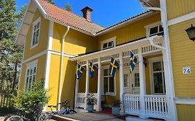 Hedenstugan B&B Hotel