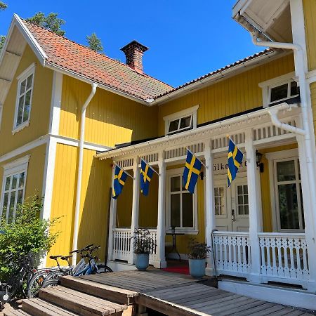 Hedenstugan B&B Hotel Bergby Buitenkant foto