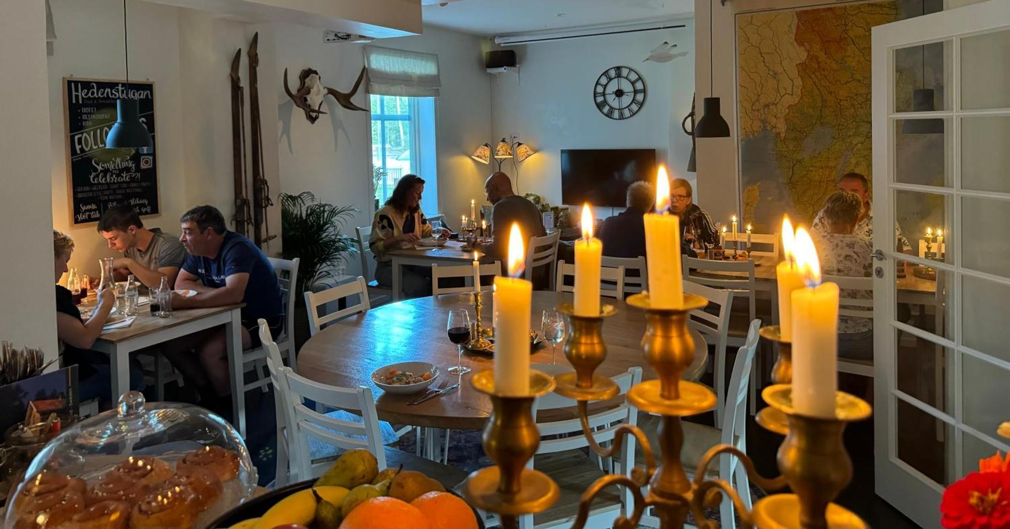 Hedenstugan B&B Hotel Bergby Buitenkant foto